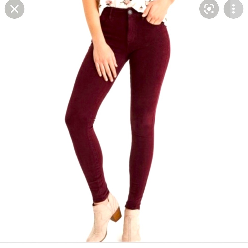 American Eagle Jegging Crop